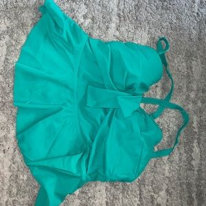 Size 1 torrid bathingsuit top